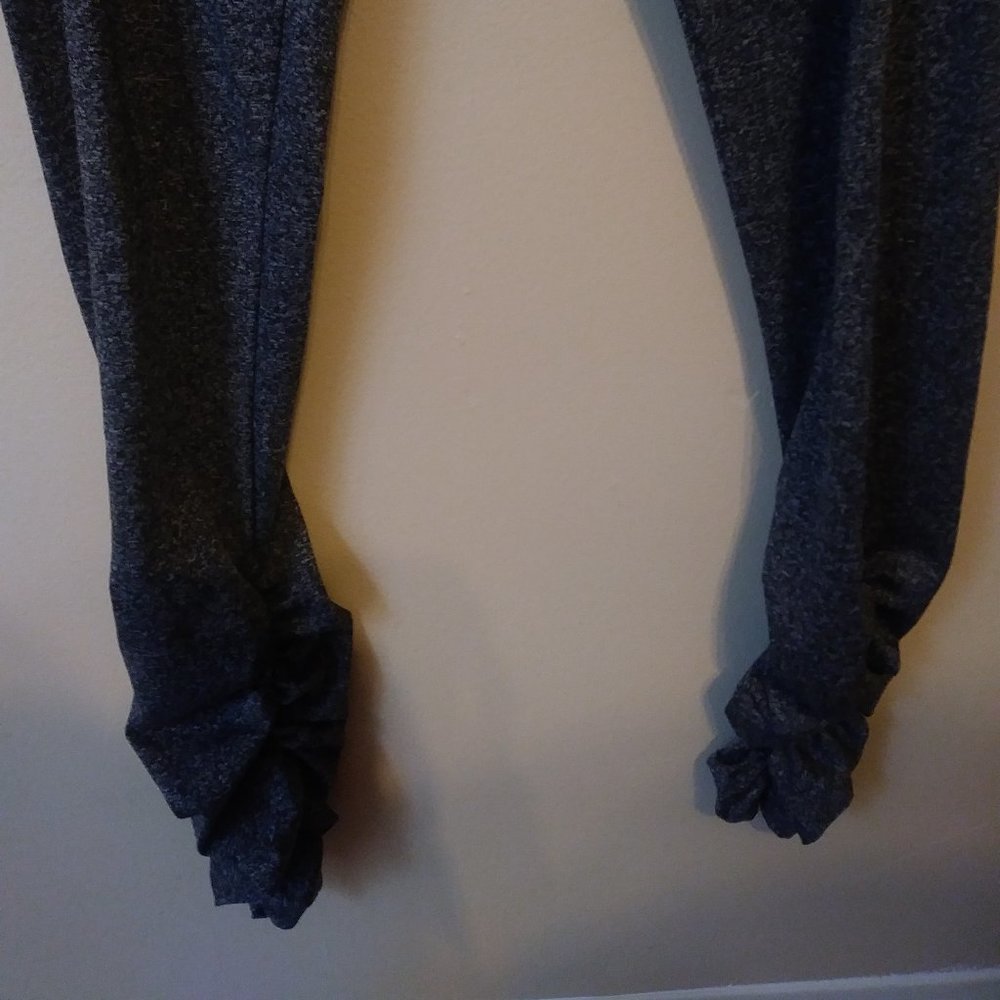 Leggings - Picture 2 of 3